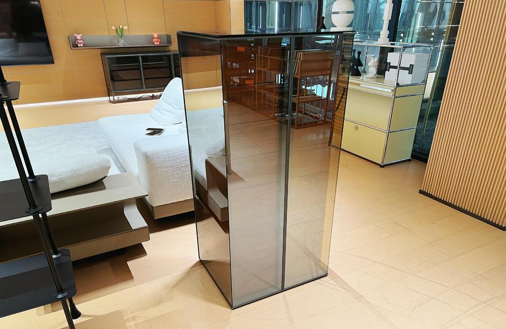 Seven-Compartment Aluminum Glass Drawer Cabinet