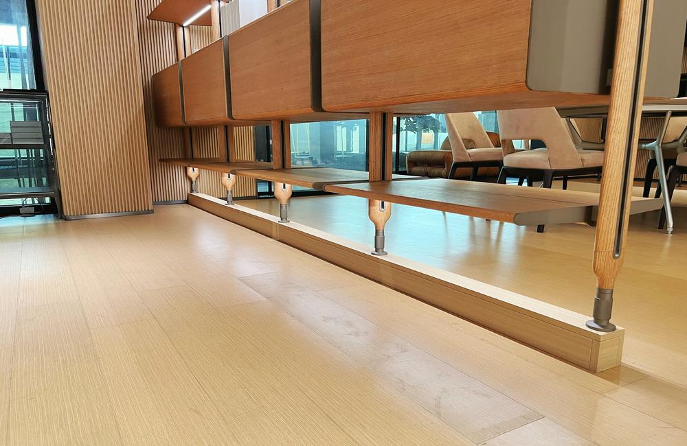 Multifunctional Modern Luxury Display Shelf