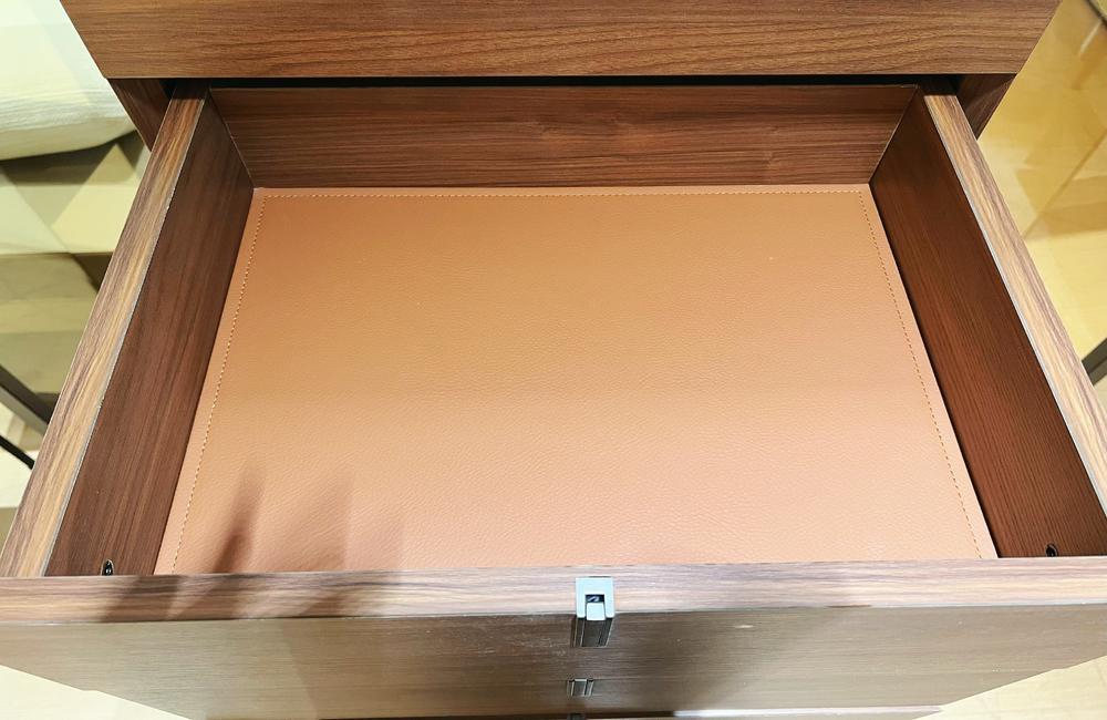 Seven-Compartment Aluminum Glass Drawer Cabinet